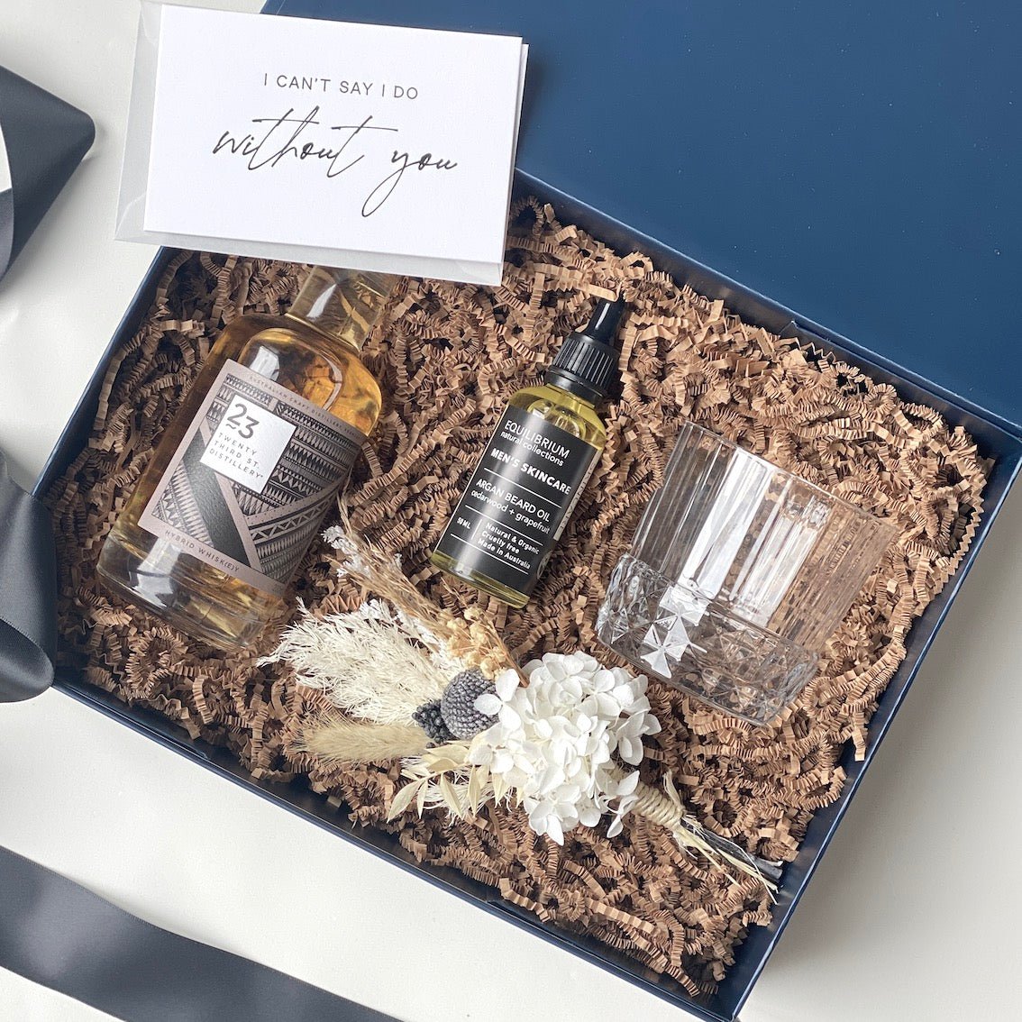 Personalised Custom Groomsman and Best Man Hampers Groomsman Boxes