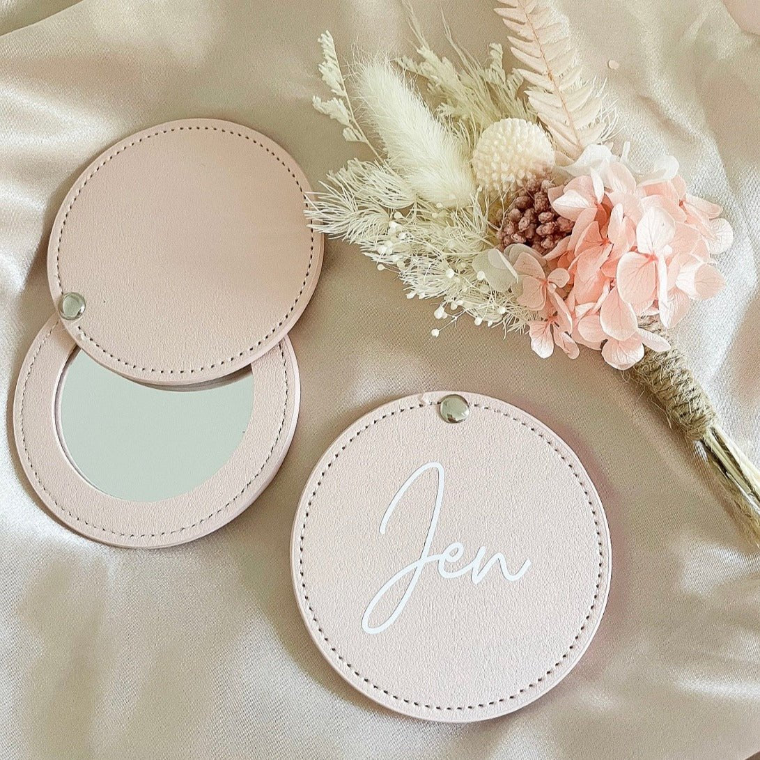 Personalised Compact Mirror Bridesmaid Gift Ideas | Bridesmaid Boxes