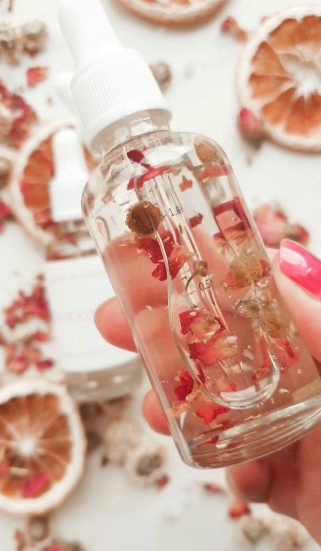 Relaxing Bath & Body Oil - Bridesmaid Boxes