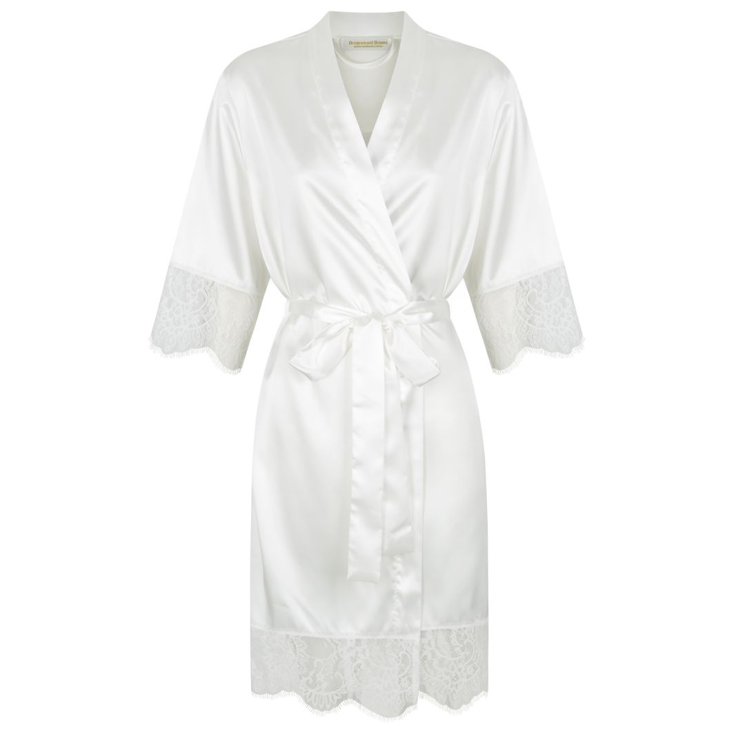 Tahlia Embroidered Bridal Robe - White - Bridesmaid Boxes