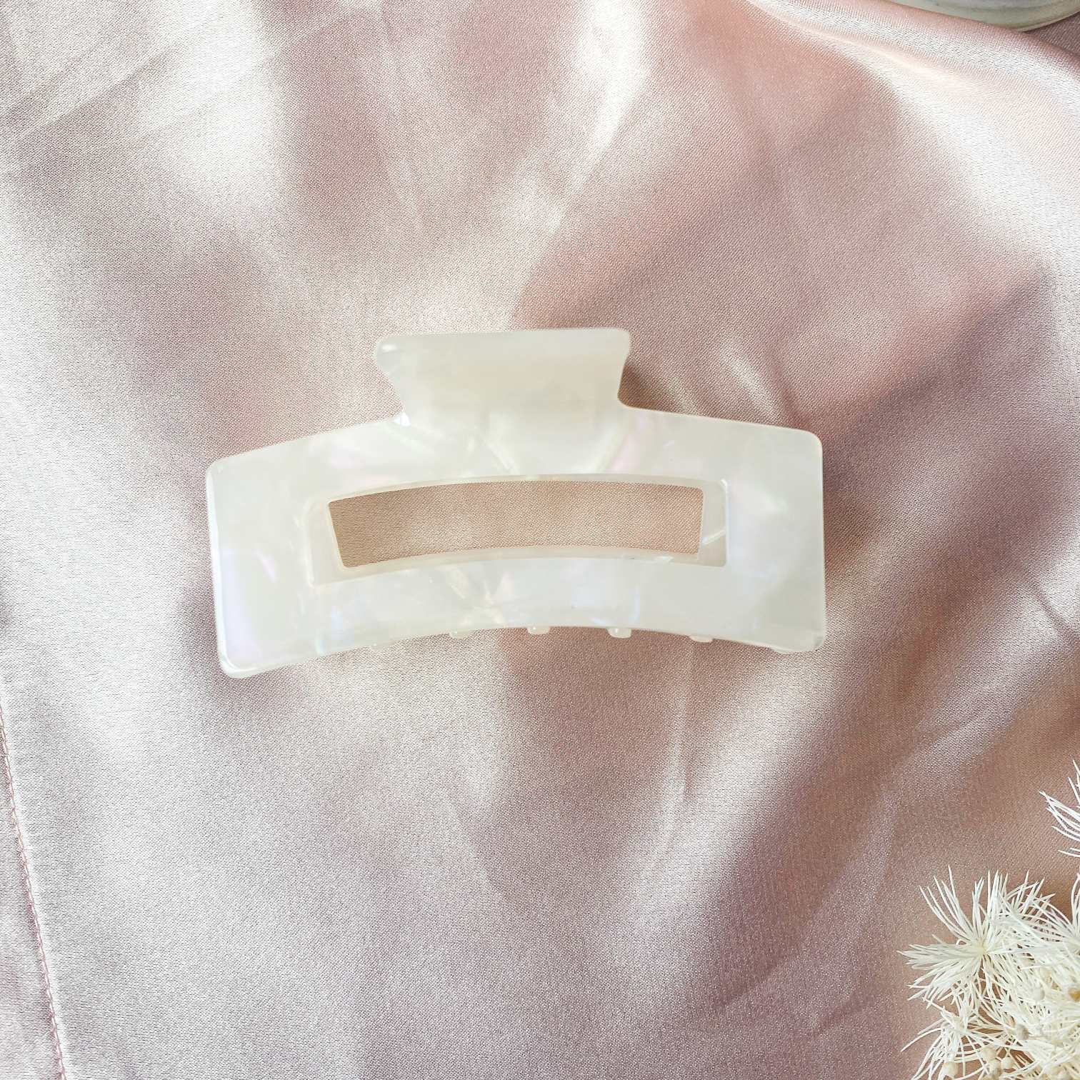 White Fleck Claw Clip - Bridesmaid Boxes